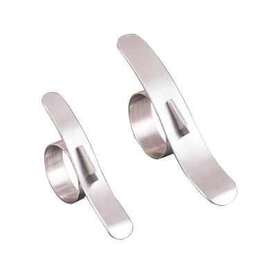 Küchengadgets Mini-Fruchtschälmaschine mit Produktgröße 7,5*1,1*2,5cm und ca. 13g