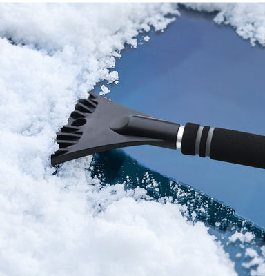 Abnehmbare Fahrzeugfenster-Schnee-Eisschaber-Bürste mit Schaumgriff und Drehkopfprobe