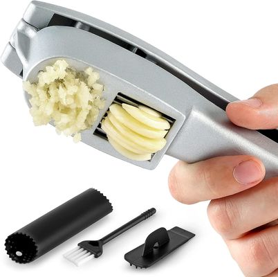Kostenlose Probe 2 in 1 Manuelle Knoblauchpresse Minzer Küche Knoblauchschneider Schneider Tragbare Knoblauchschleifmaschine Maschine Gemüsewerkzeuge