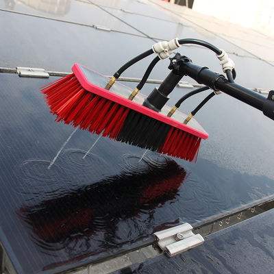 Computerglas-Solarplatten-Wasser-Spray-Pinselreinigungsgeräte mit wassergetriebener Pinsel