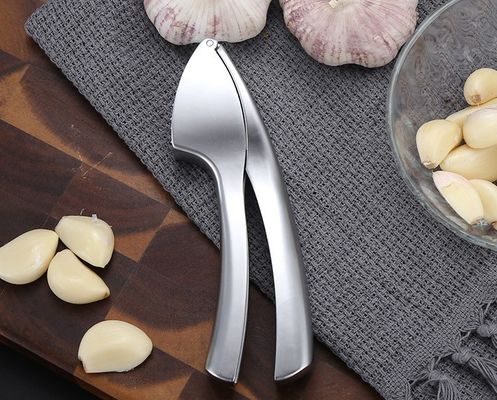 Lebensmittelqualität Knoblauchpresse Minzer Ingwercrusher Peeler Squeezer 16 * 3cm Multi Küchen Grater