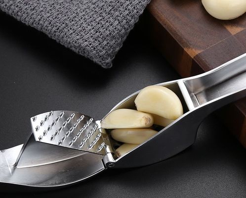 Lebensmittelqualität Knoblauchpresse Minzer Ingwercrusher Peeler Squeezer 16 * 3cm Multi Küchen Grater