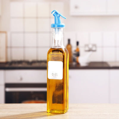 Andere Kochwerkzeuge Viereckige hohe weiße Glasflasche mit individueller Logospritze