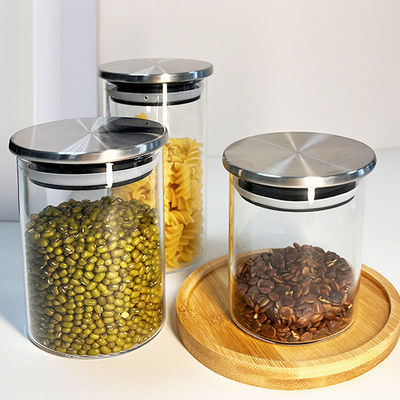 Glasgefäß mit Edelstahldeckel zum Aufbewahren von Trockenfrüchten, Snacks und mehr in der Küche