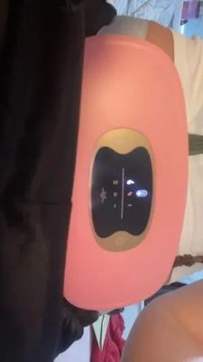 Schmerzlinderung für Krämpfe Smart Menstruation Heizkissen mit wiederaufladbarem Modell und Massagegürtel
