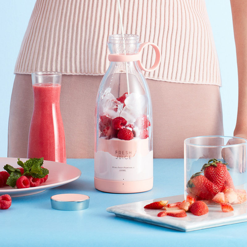Portable USB Personal Juicer für frische Frucht Smoothies und Shakes 3,94*4,02*9,84 Zoll