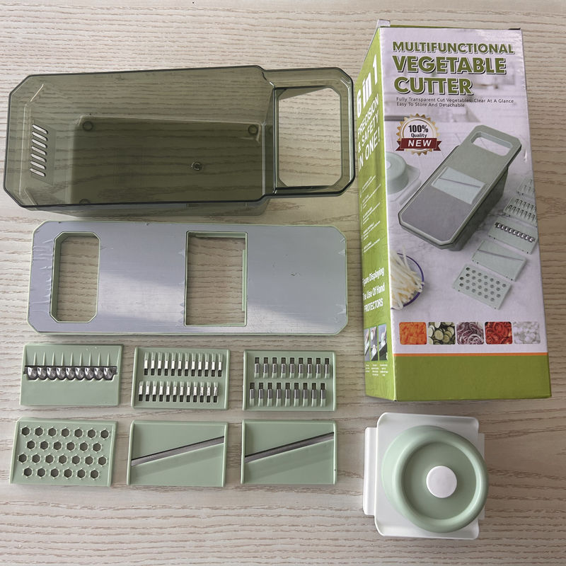 Gemüseschneider aus Minzgrünem Edelstahl, perfekt für schnelle und einfache Zubereitung
